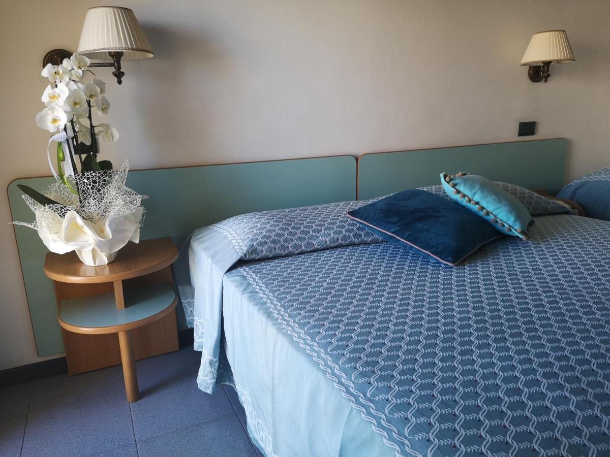 Hotel Alba 미사노아드리아티코 외부 사진