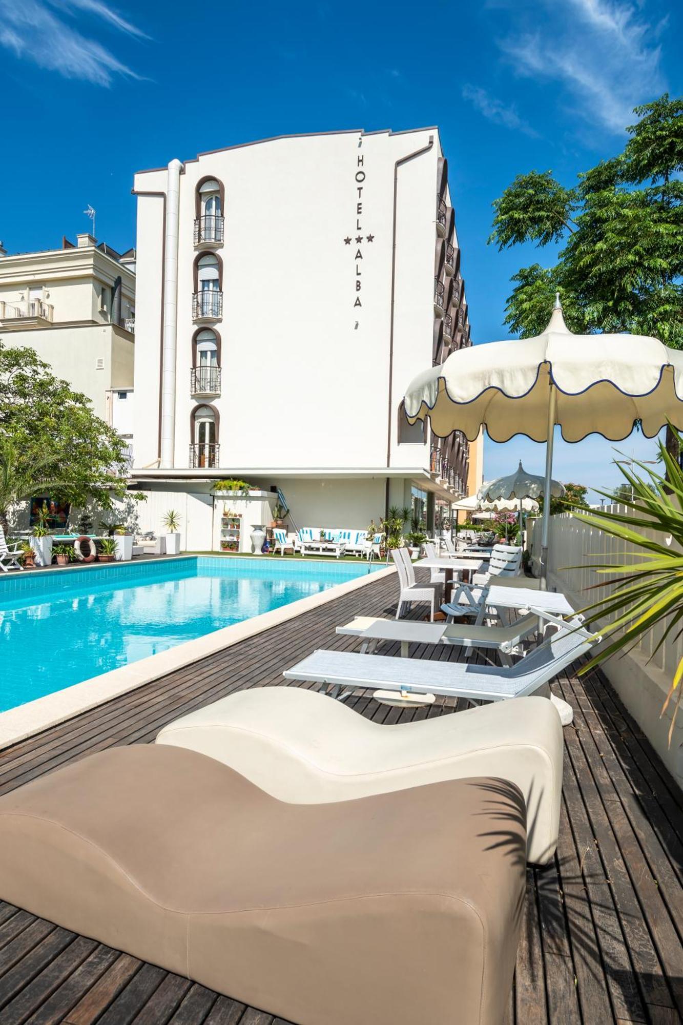 Hotel Alba 미사노아드리아티코 외부 사진